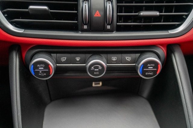2018 Alfa Romeo Giulia RWD