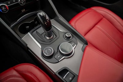 2018 Alfa Romeo Giulia RWD