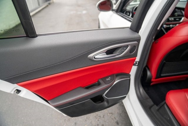 2018 Alfa Romeo Giulia RWD
