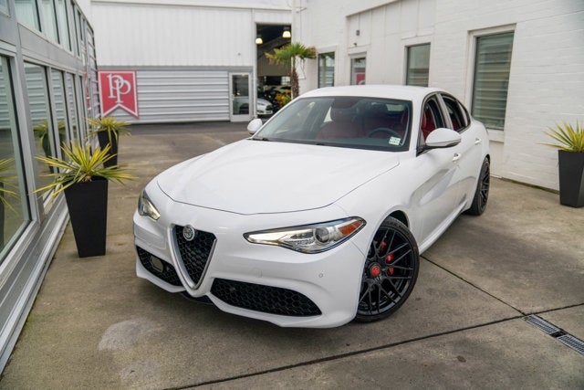 2018 Alfa Romeo Giulia RWD