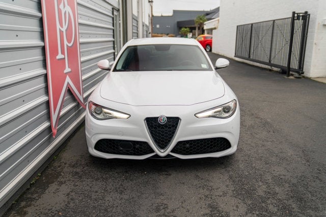 2018 Alfa Romeo Giulia RWD