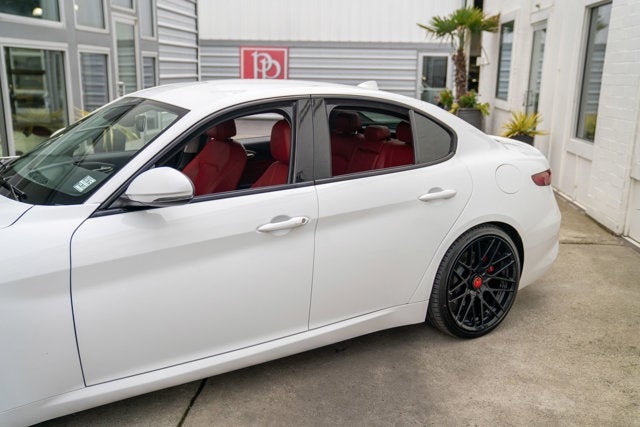 2018 Alfa Romeo Giulia RWD