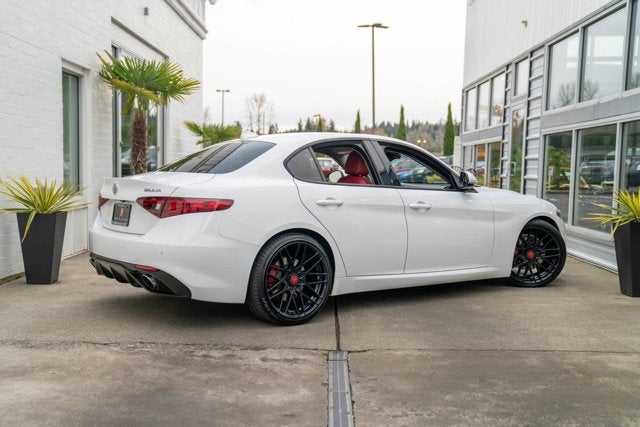 2018 Alfa Romeo Giulia RWD