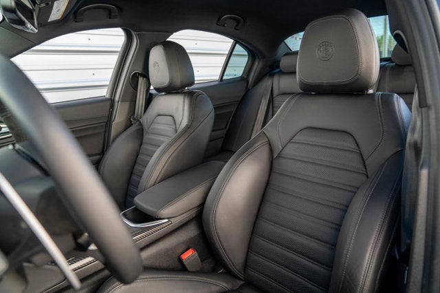 2023 Alfa Romeo Giulia Quadrifoglio