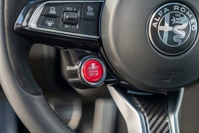 2023 Alfa Romeo Giulia Quadrifoglio