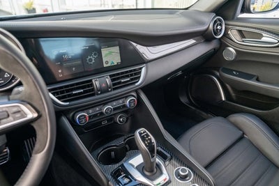 2023 Alfa Romeo Giulia Quadrifoglio