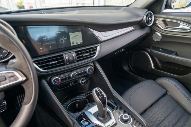 2023 Alfa Romeo Giulia Quadrifoglio