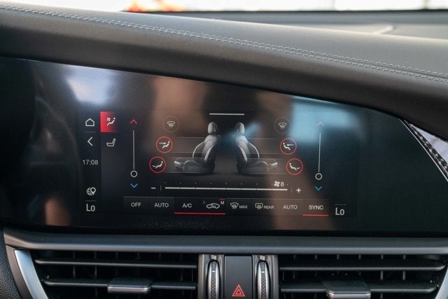 2023 Alfa Romeo Giulia Quadrifoglio