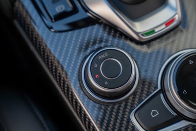 2023 Alfa Romeo Giulia Quadrifoglio