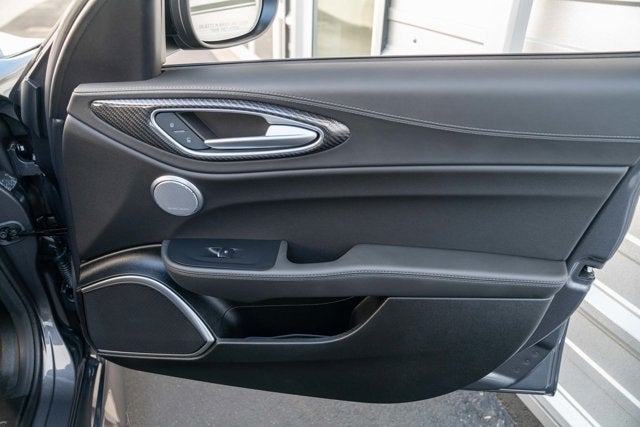 2023 Alfa Romeo Giulia Quadrifoglio