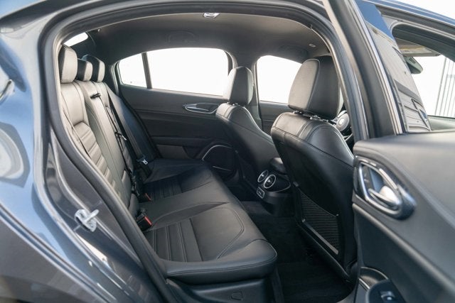 2023 Alfa Romeo Giulia Quadrifoglio