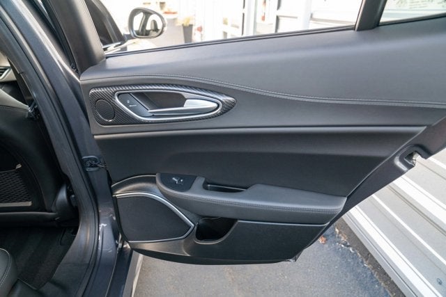 2023 Alfa Romeo Giulia Quadrifoglio