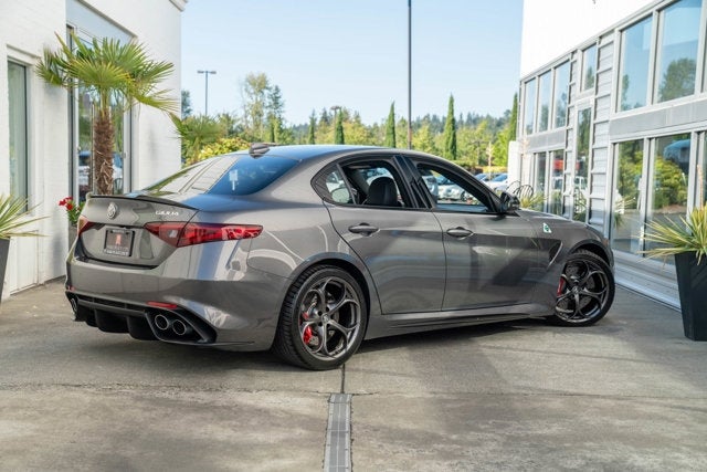 2023 Alfa Romeo Giulia Quadrifoglio