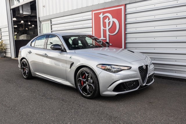 2020 Alfa Romeo Giulia Quadrifoglio