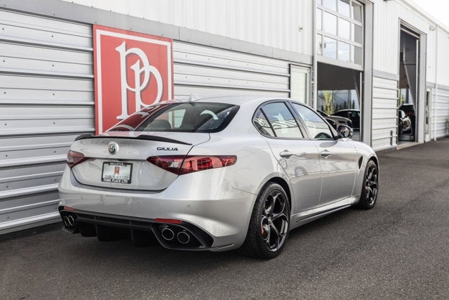 2020 Alfa Romeo Giulia Quadrifoglio