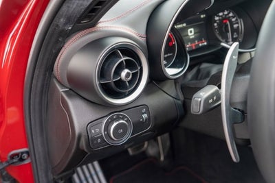 2020 Alfa Romeo Giulia Quadrifoglio