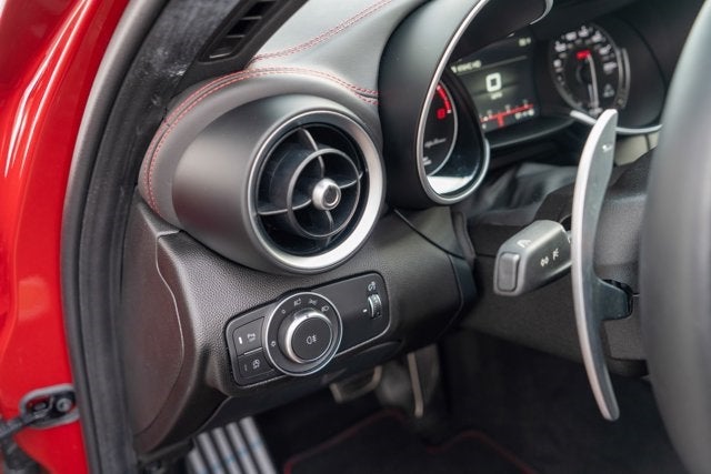 2020 Alfa Romeo Giulia Quadrifoglio