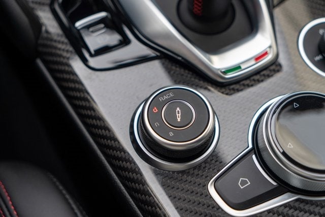 2020 Alfa Romeo Giulia Quadrifoglio