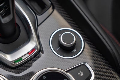 2020 Alfa Romeo Giulia Quadrifoglio