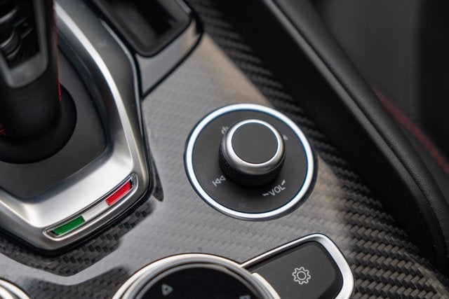 2020 Alfa Romeo Giulia Quadrifoglio