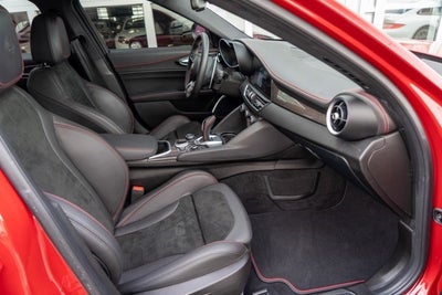 2020 Alfa Romeo Giulia Quadrifoglio
