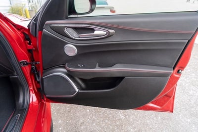 2020 Alfa Romeo Giulia Quadrifoglio