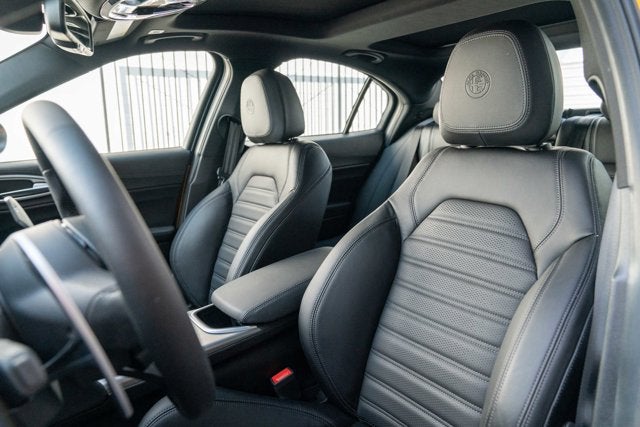 2023 Alfa Romeo Giulia Veloce