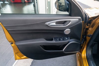 2023 Alfa Romeo Giulia Veloce