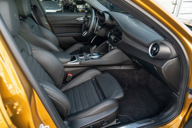 2023 Alfa Romeo Giulia Veloce