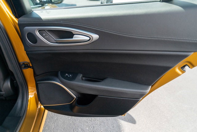 2023 Alfa Romeo Giulia Veloce