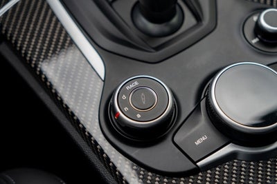 2018 Alfa Romeo Stelvio Quadrifoglio AWD