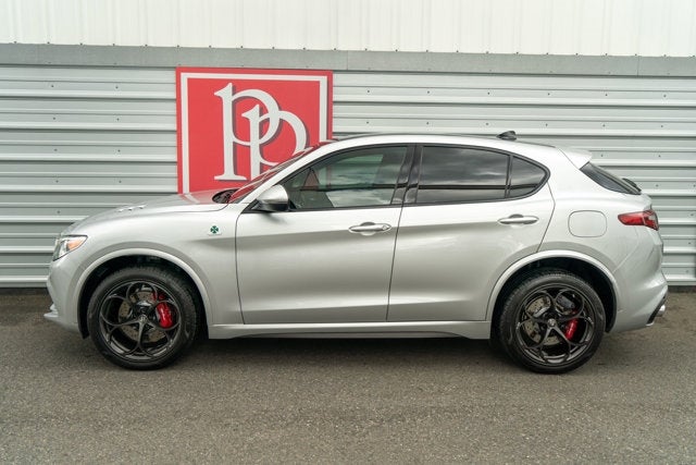 2018 Alfa Romeo Stelvio Quadrifoglio AWD