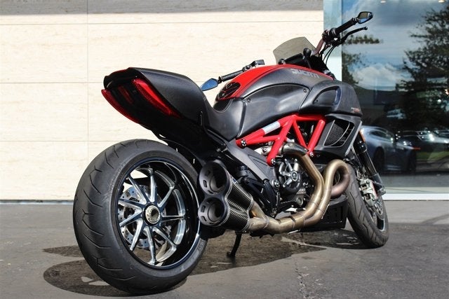 2012 Ducati Diavel Carbon