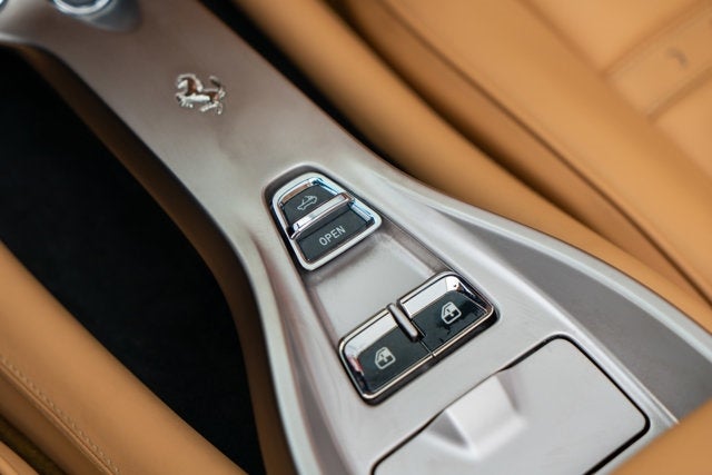 2010 Ferrari California 2dr Conv