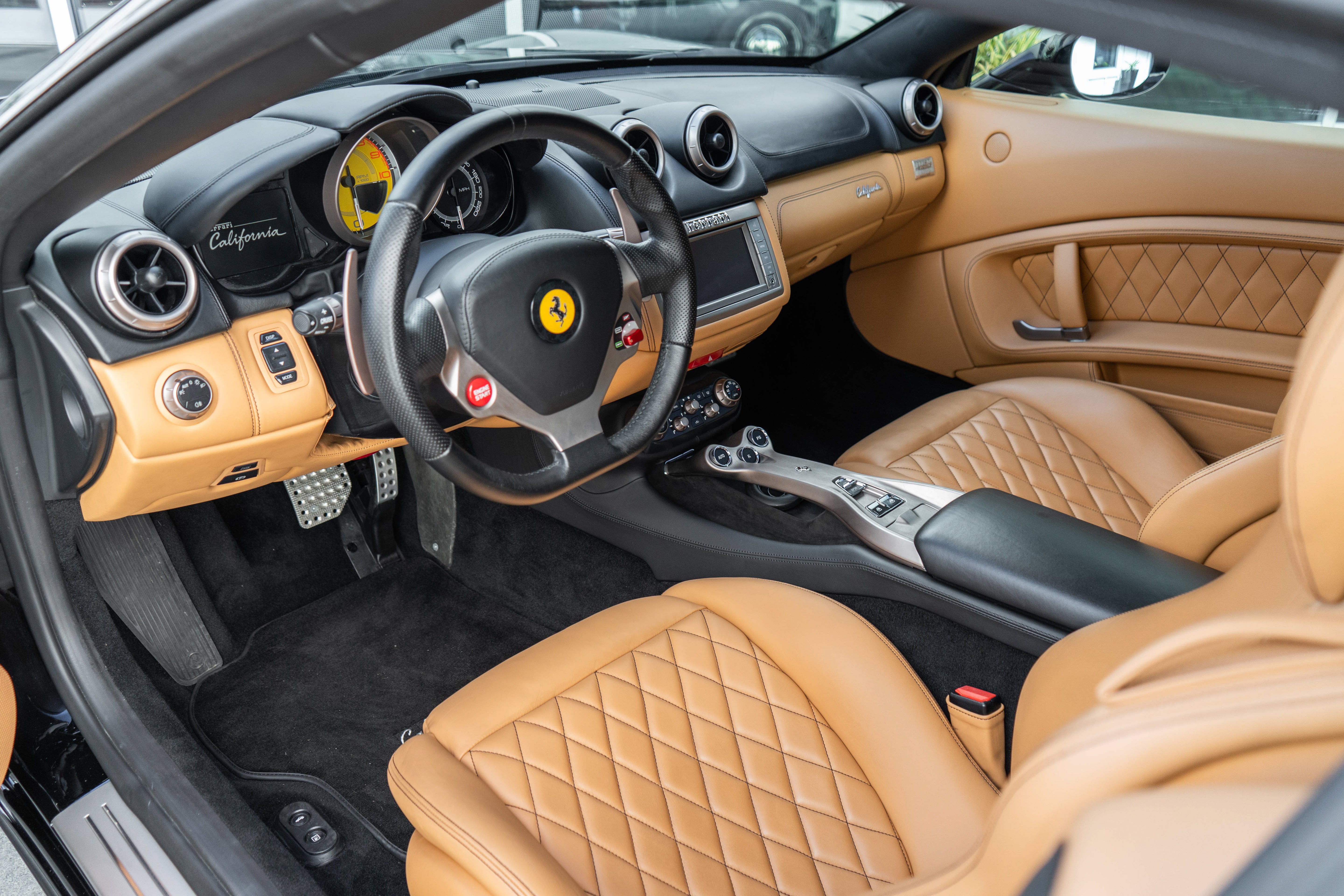 2011 Ferrari California 2dr Conv