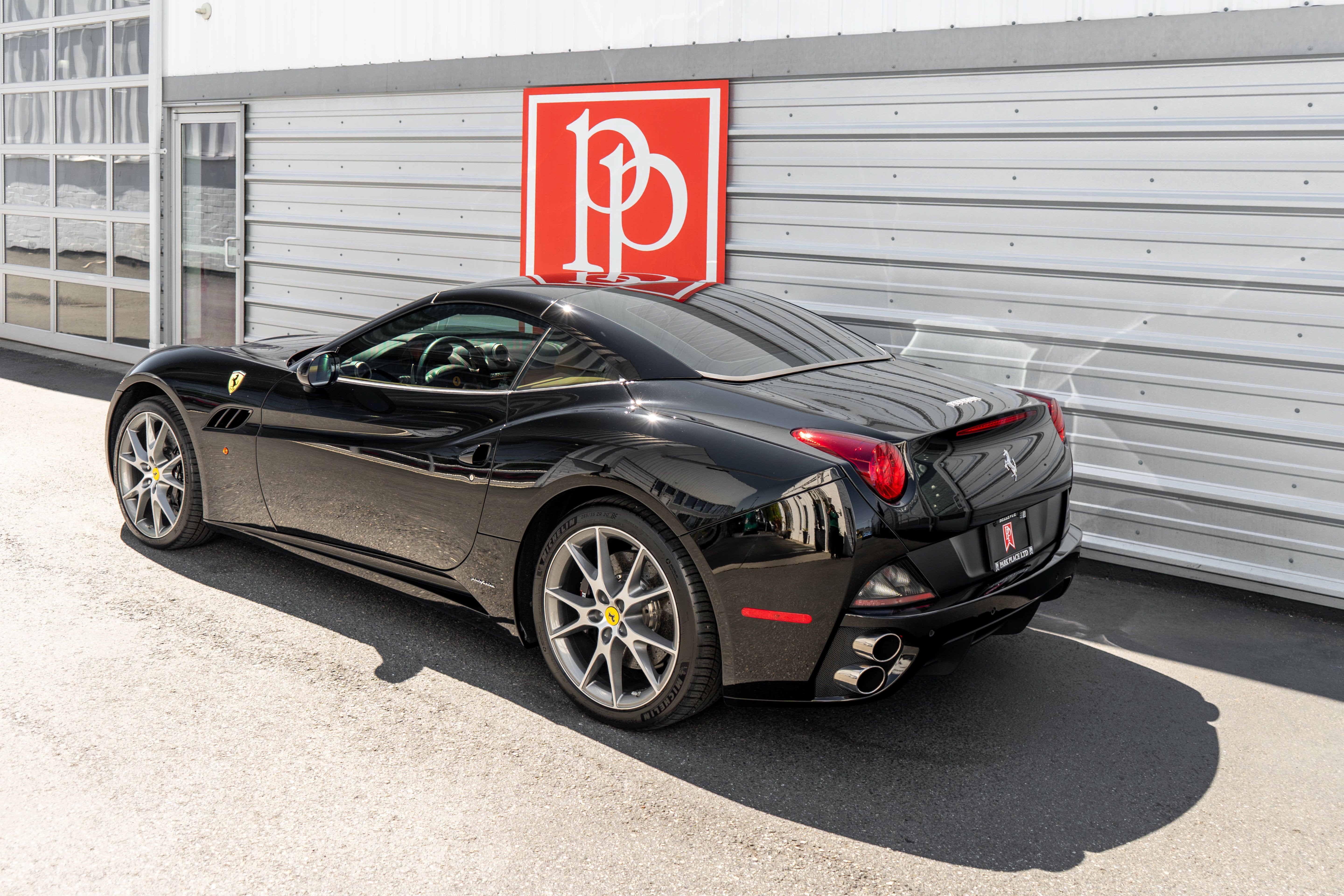 2011 Ferrari California 2dr Conv