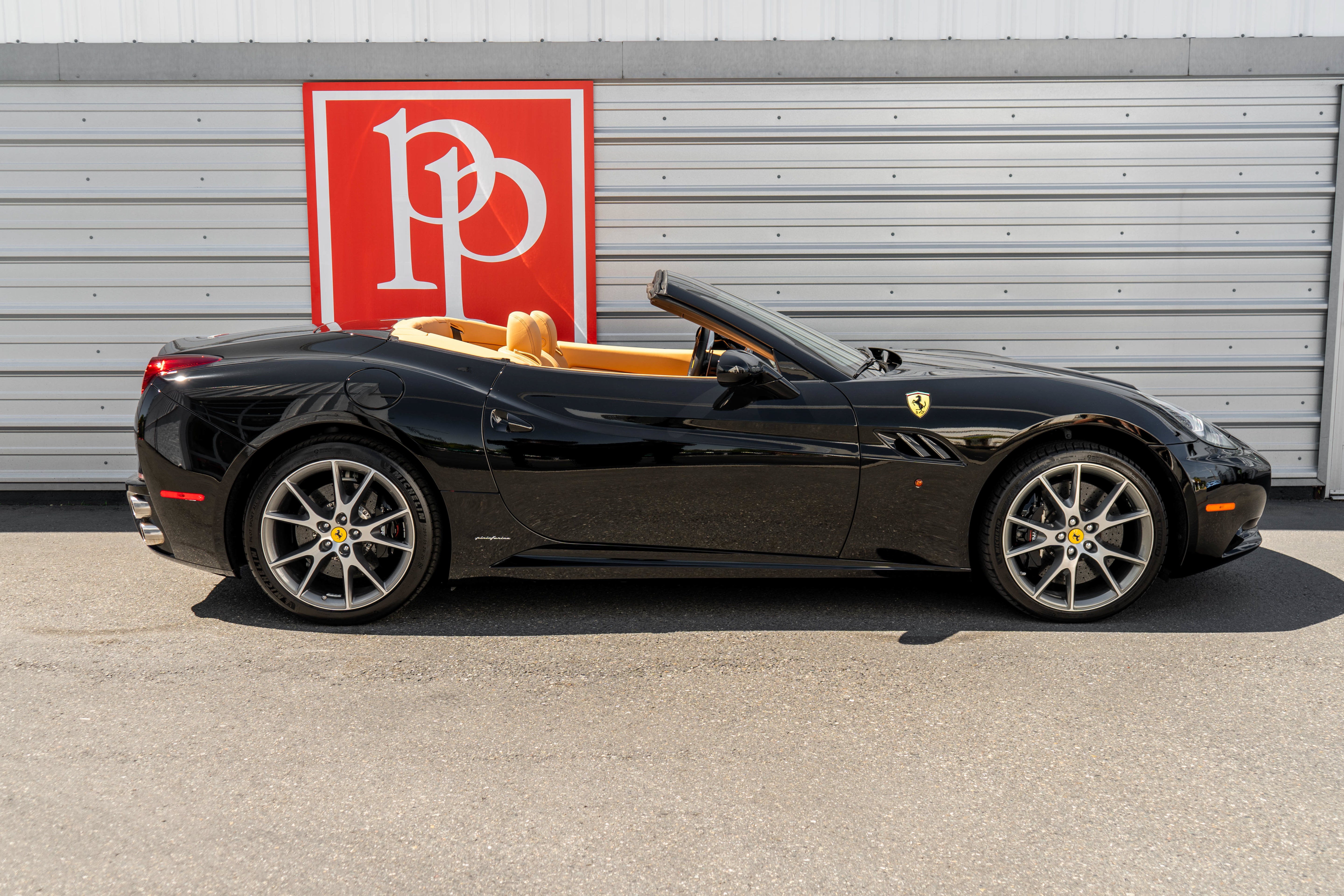 2011 Ferrari California 2dr Conv