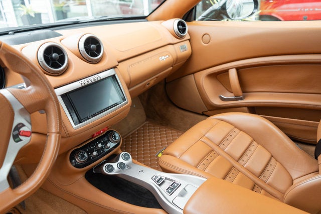 2013 Ferrari California 2dr Conv