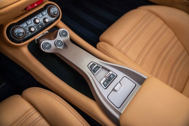 2014 Ferrari California 2dr Conv