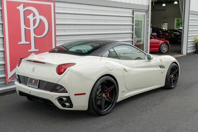 2014 Ferrari California 2dr Conv