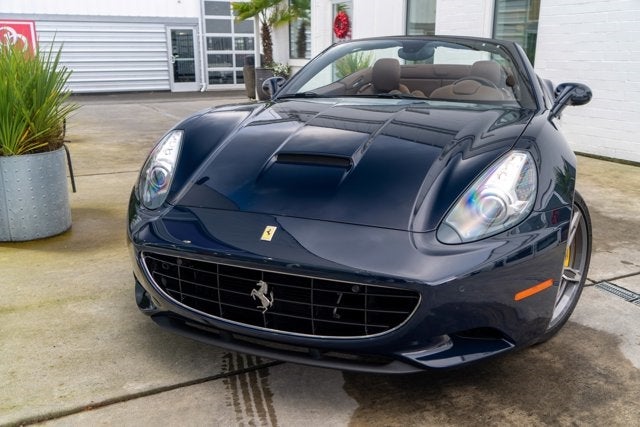 2014 Ferrari California 2dr Conv