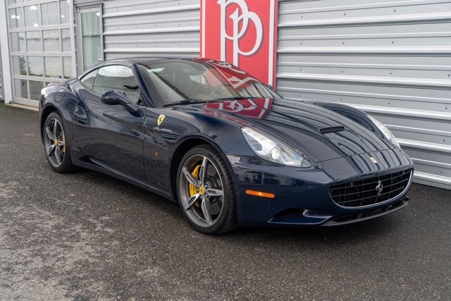 2014 Ferrari California 2dr Conv