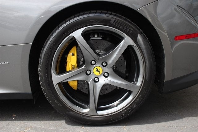 2012 Ferrari FF 2dr HB
