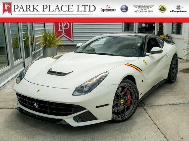 2015 Ferrari F12berlinetta Novitec Rosso