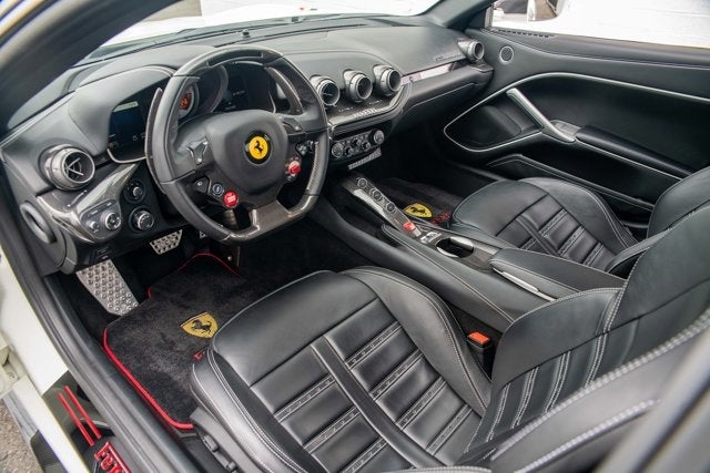 2015 Ferrari F12berlinetta Novitec Rosso