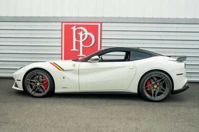 2015 Ferrari F12berlinetta Novitec Rosso