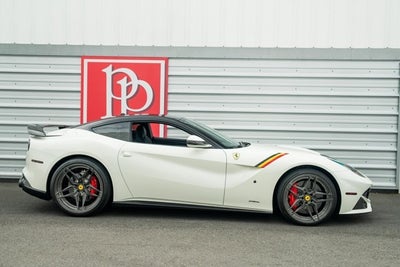 2015 Ferrari F12berlinetta Novitec Rosso