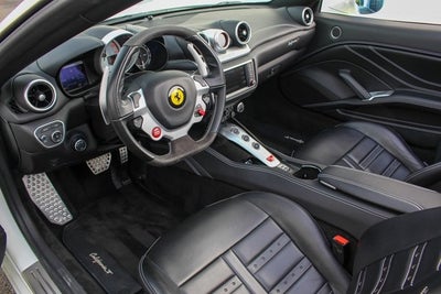 2016 Ferrari California T