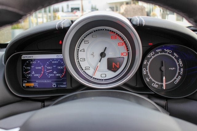 2016 Ferrari California T