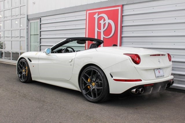 2016 Ferrari California T